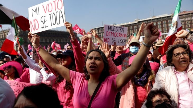 Thousands attend pro-democracy rally in Mexico…