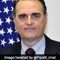 Former NASA Official Claims He Saw…