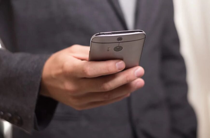 Delhi Man Caught For Creating Fake…