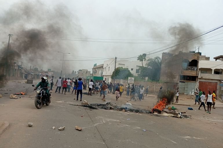 Security forces disperse Togo protesters demanding…