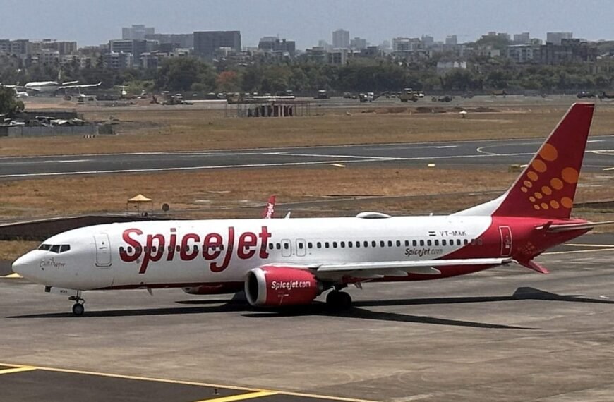 SpiceJet To Pay Rs 25,000 Compensation To Passenger For Issuing Wrong Ticket