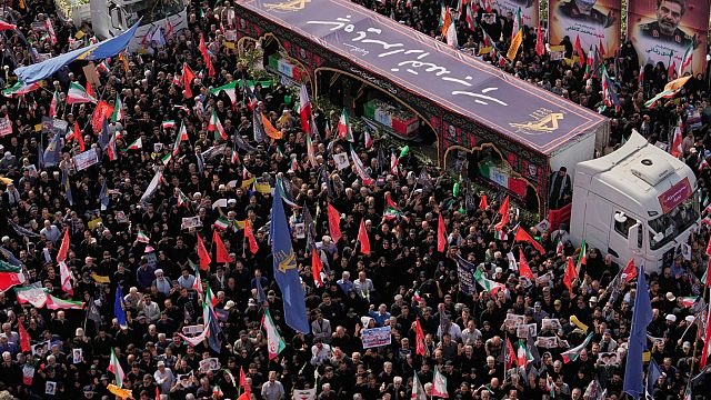 Iran: Hundreds of thousands mourn top…