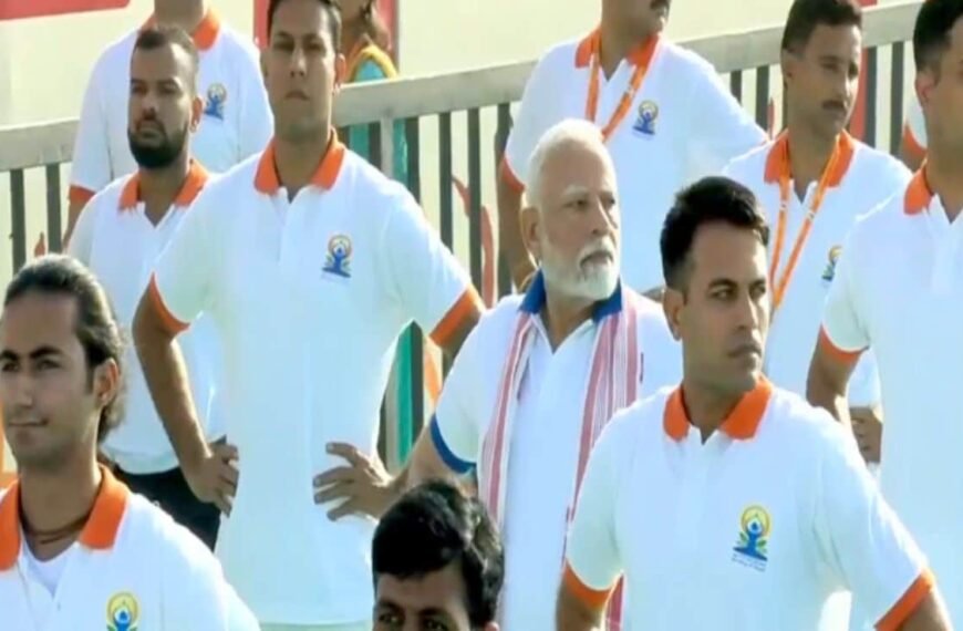 “Yoga Can Bring Peace In Conflict-Ridden World”: PM At Vizag Yoga Day Event