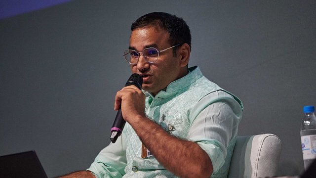 Indian philologist and Slavicist talks about…