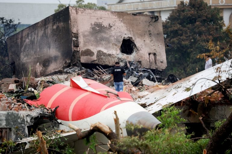 How Air India flight 171 crashed and its fatal last moments