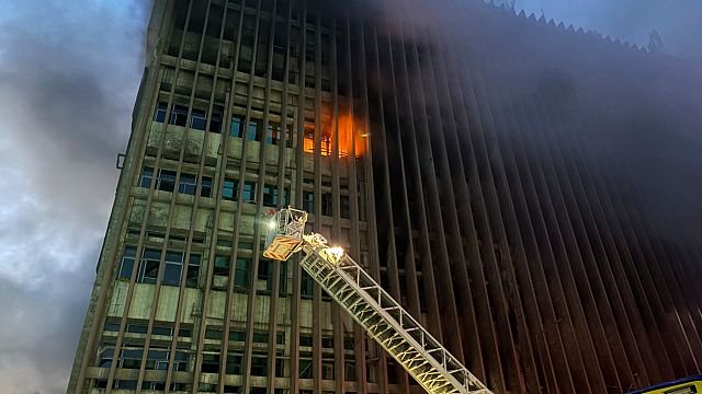 Cairo telecom fire injures 14, disrupts…