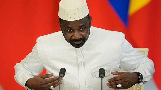 Bill granting head of Mali’s junta,…