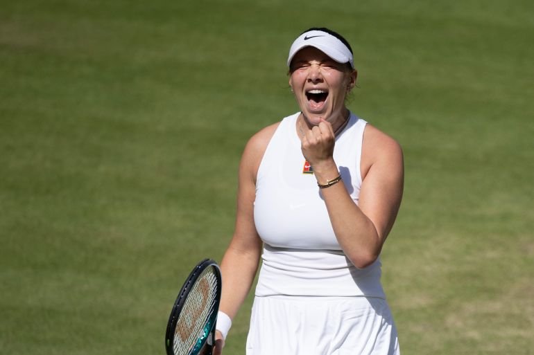 Amanda Anisimova upsets Aryna Sabalenka to…