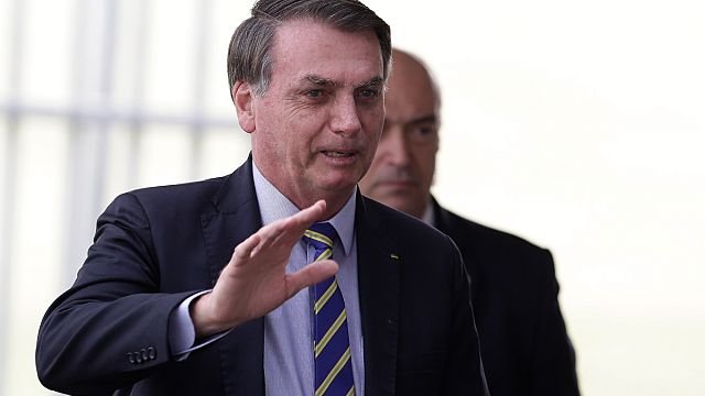Crowds cheer in Brasília after Bolsonaro…