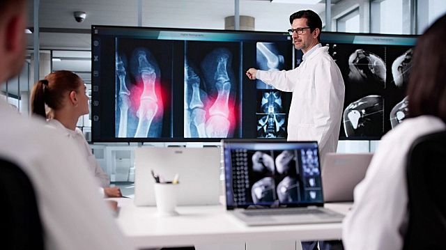 Iran unveils nano-engineered bone regeneration material with enhanced healing performance