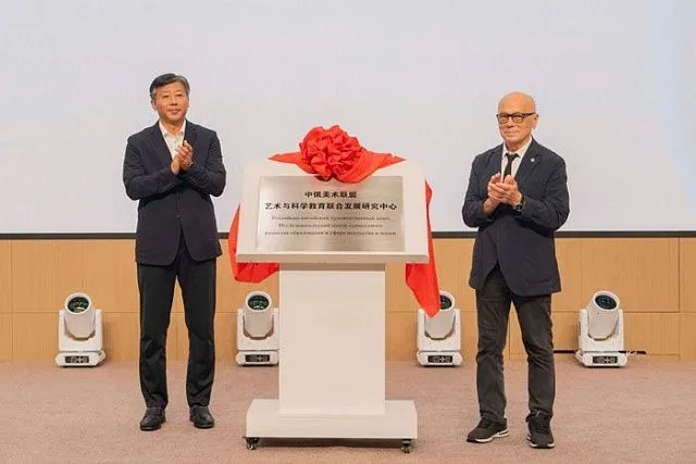 Newly established Russia–China Artists’ Union to&hellip;